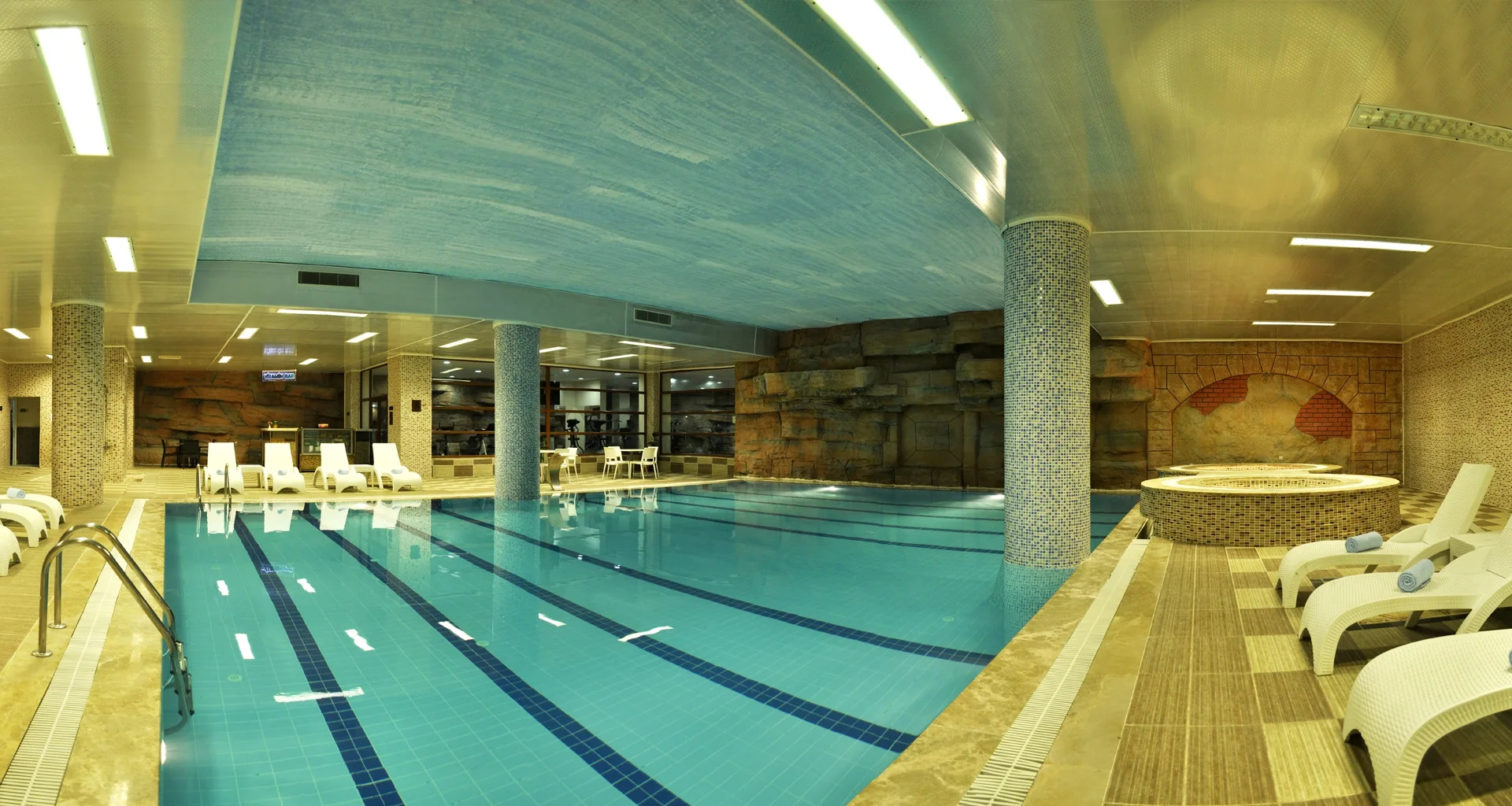 SPA & FITNESS
